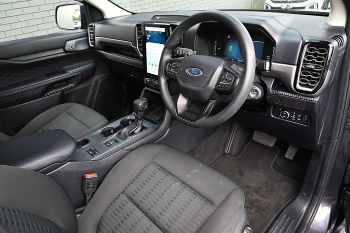 2023 Ford Everest Ambiente