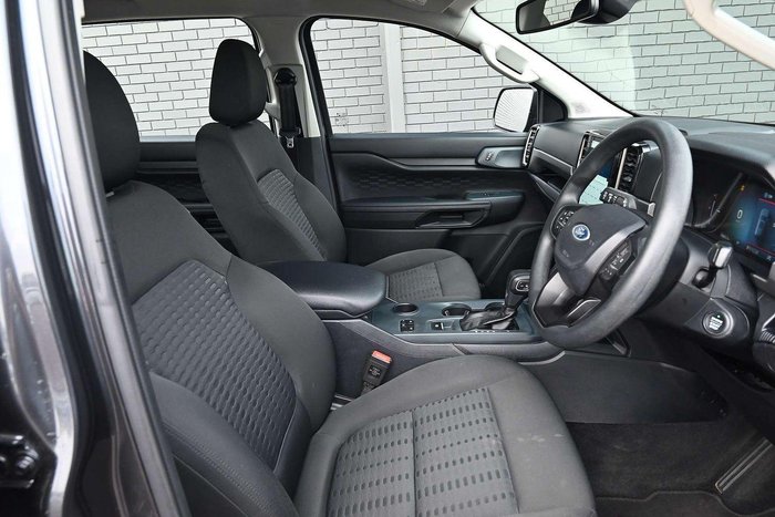 2023 Ford Everest Ambiente