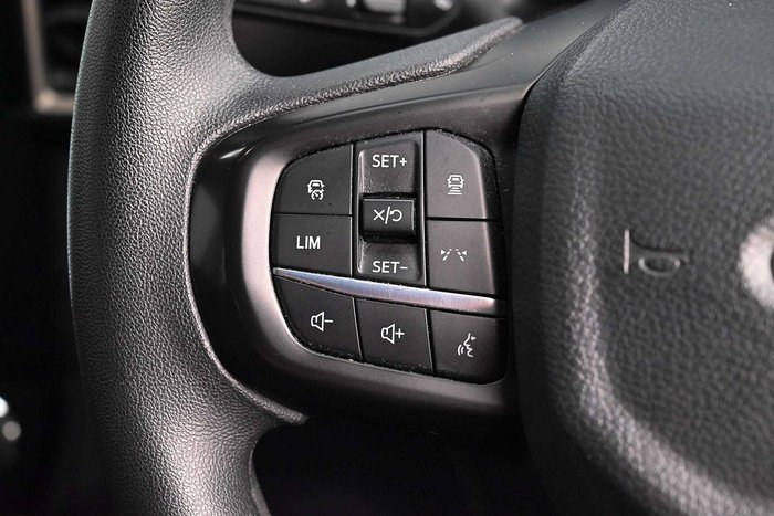 2023 Ford Everest Ambiente