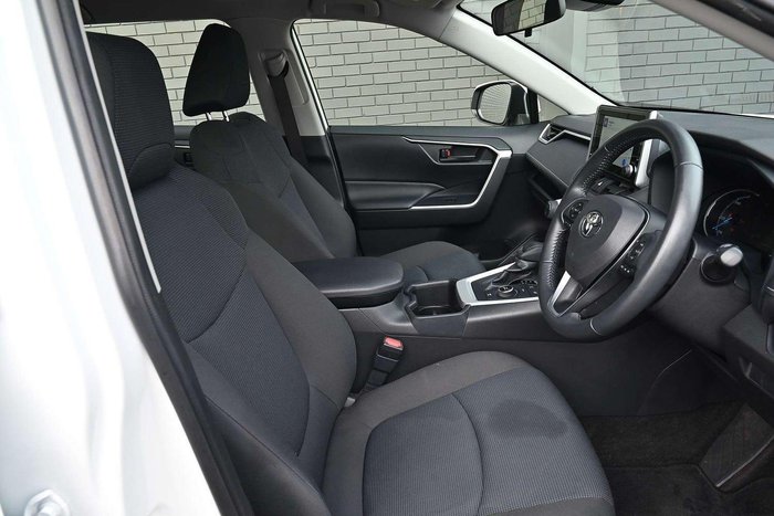 2023 Toyota RAV4 GX