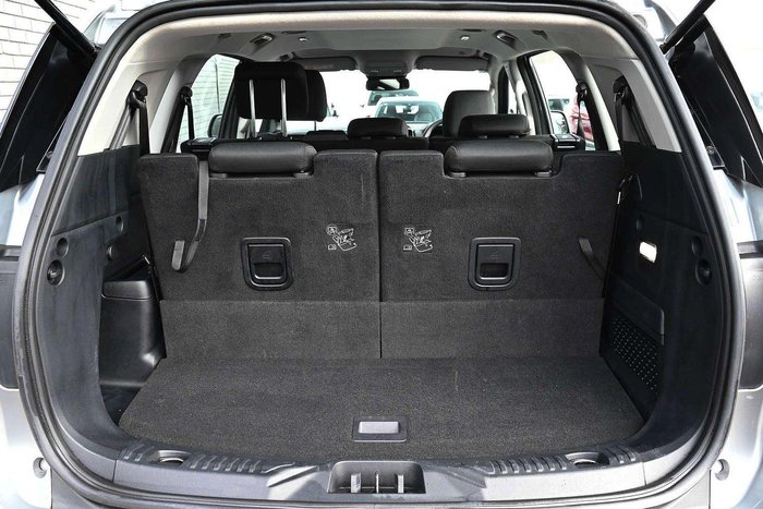 2023 Ford Everest Ambiente