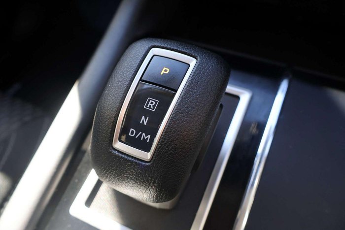 2024 Mitsubishi Outlander ES