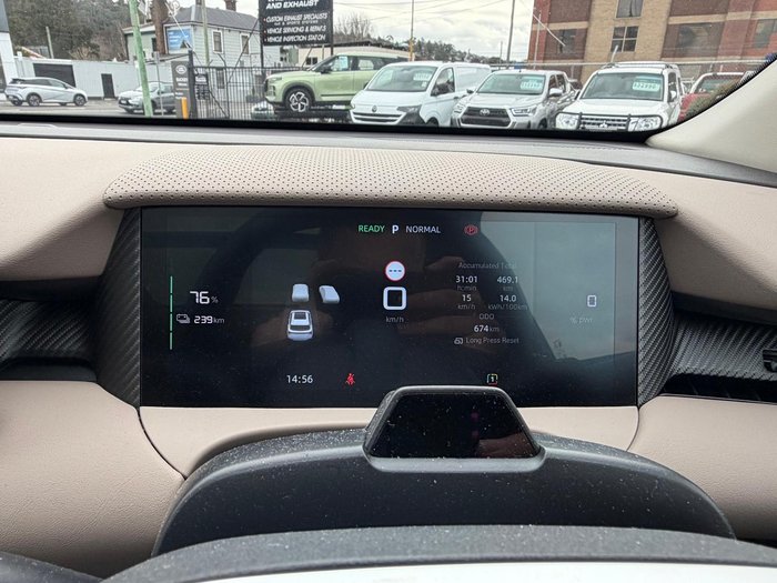 2025 MG MGS5 EV Essence 49
