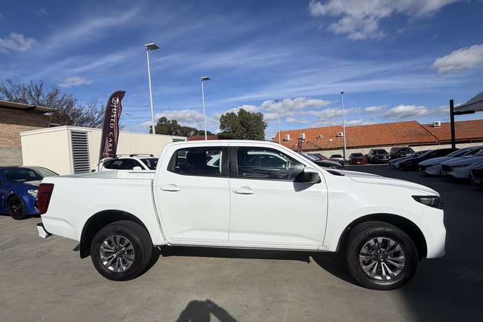 2023 Mazda BT-50 XT