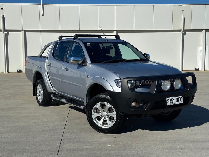 2015 Mitsubishi Triton