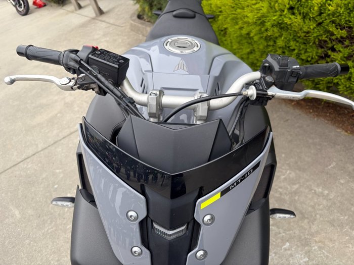 2016 Yamaha MT-10 Grey