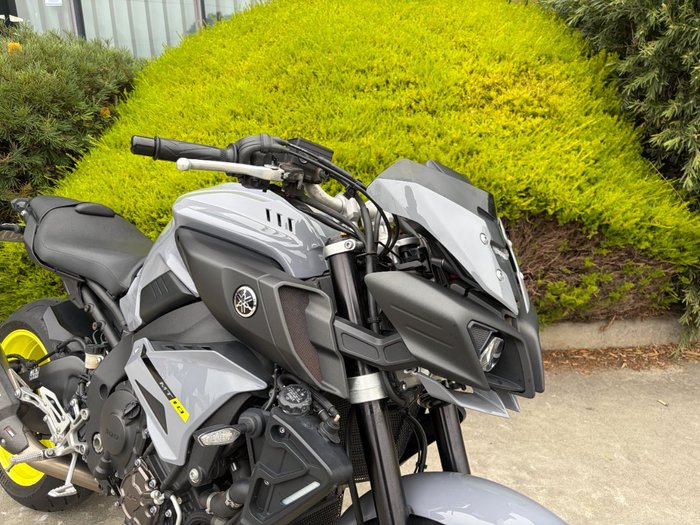 2016 Yamaha MT-10