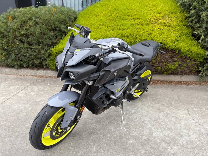 2016 Yamaha MT-10 Grey