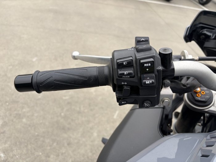 2016 Yamaha MT-10 Grey