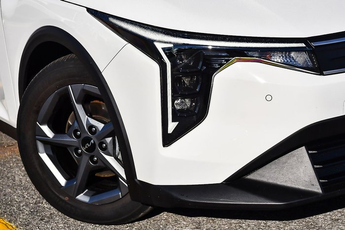 2024 Kia K4 S