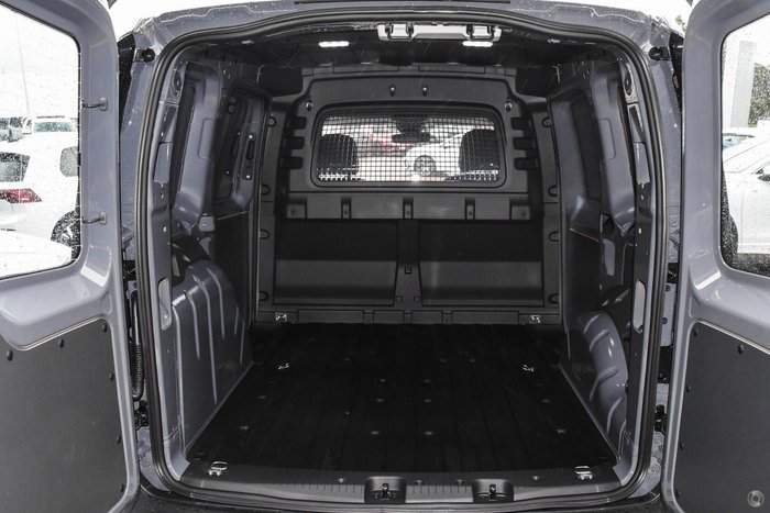 2025 Volkswagen Caddy TSI220
