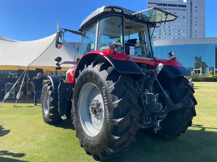 2026 Massey Ferguson 7S.180 Tractor 180Hp