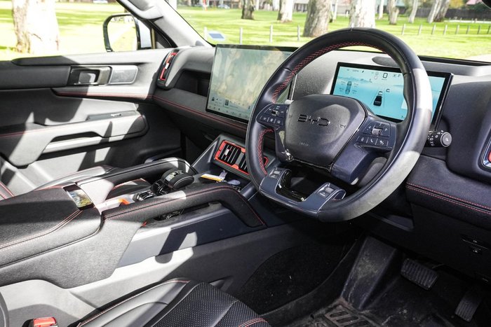 2025 BYD SHARK 6 Premium