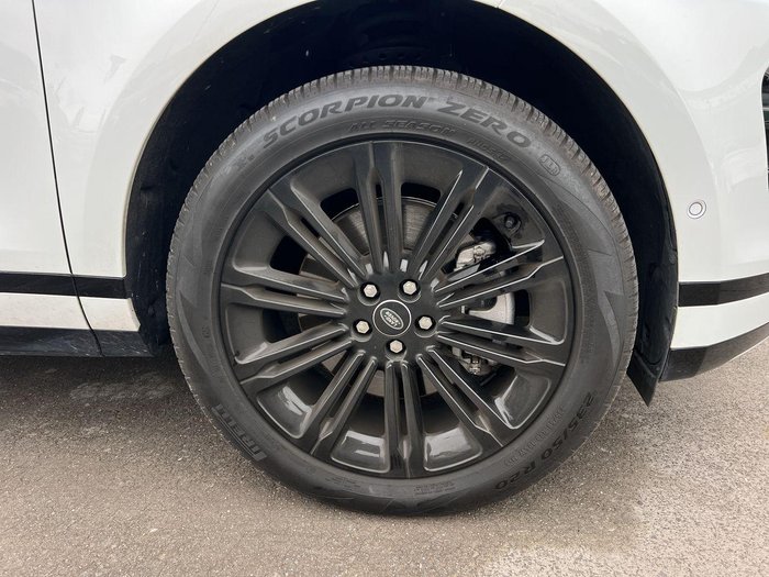 2024 Land Rover Range Rover Evoque P250 Dynamic SE
