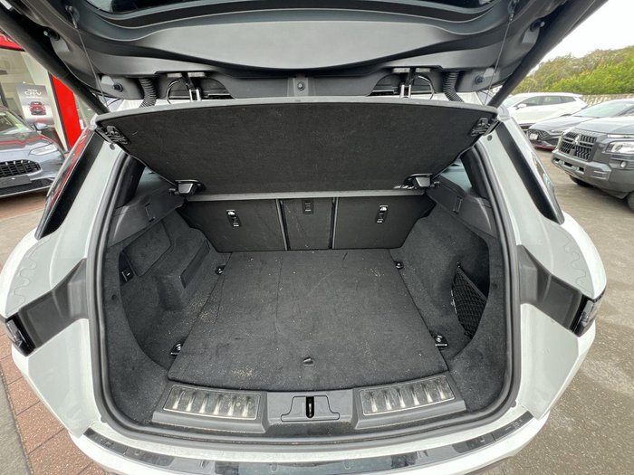 2024 Land Rover Range Rover Evoque P250 Dynamic SE