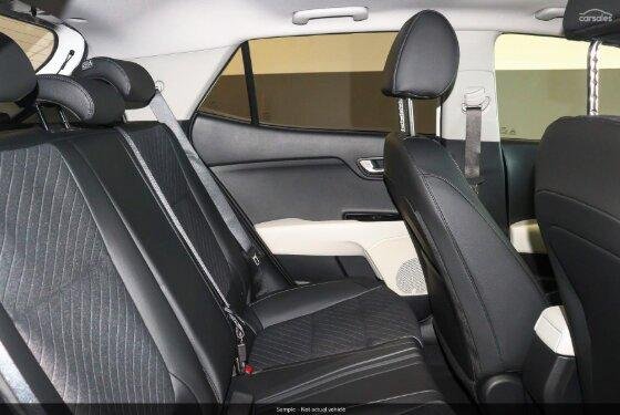 2026 Kia Stonic GT-Line YB PE2 MY26 Snow White Pearl
