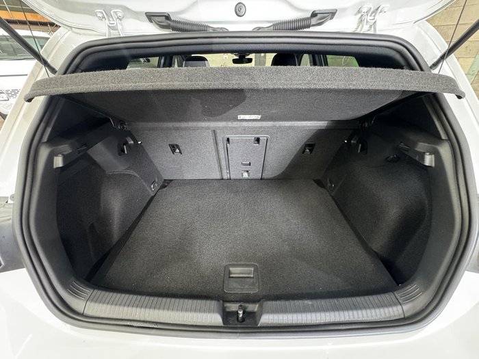 2021 Volkswagen Golf 110TSI R-Line
