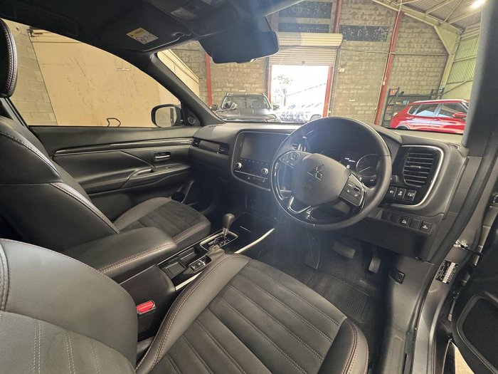 2019 Mitsubishi Outlander Black Edition
