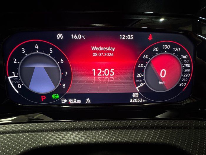 2021 Volkswagen Golf 110TSI R-Line 8 MY22.5 Pure White