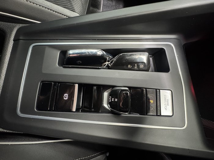 2021 Volkswagen Golf 110TSI R-Line
