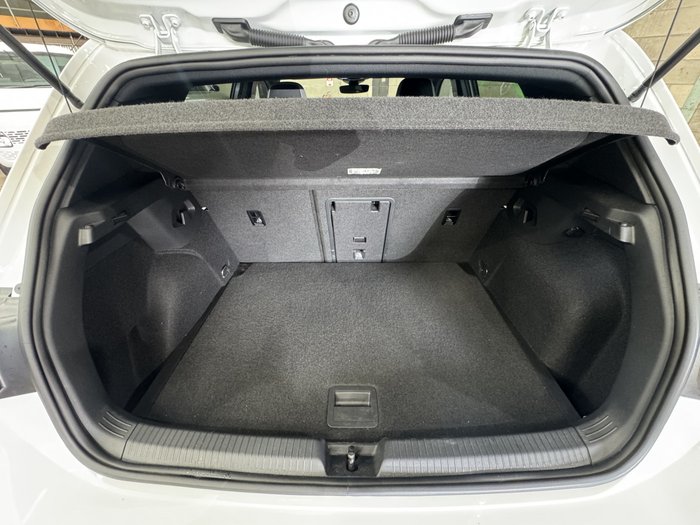 2021 Volkswagen Golf 110TSI R-Line