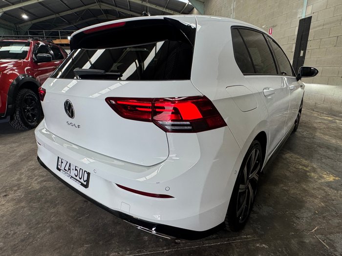 2021 Volkswagen Golf 110TSI R-Line 8 MY22.5 Pure White