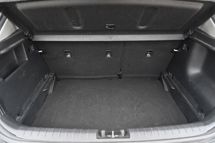 2022 Kia Stonic GT-Line YB MY23 Clear White