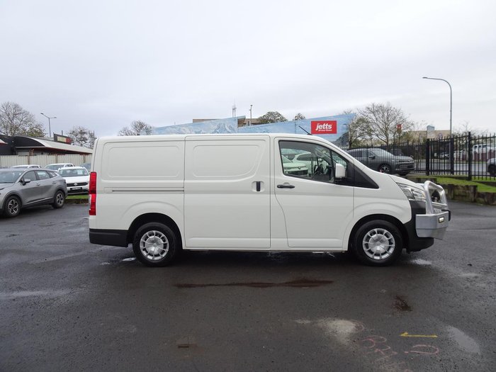2019 Toyota Hiace