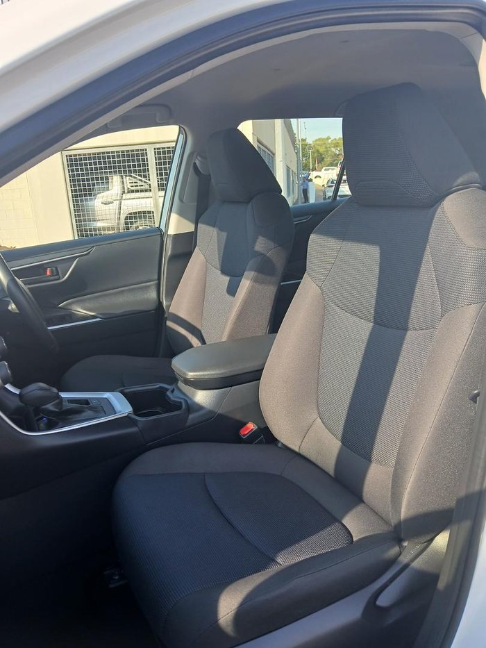 2024 Toyota RAV4 GX