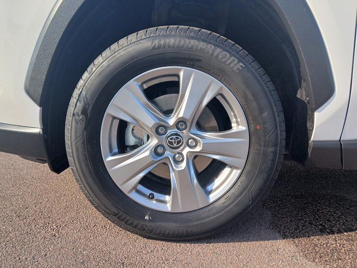 2024 Toyota RAV4 GX
