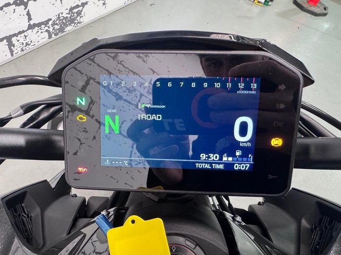 2026 Kawasaki Z1100 Z Black
