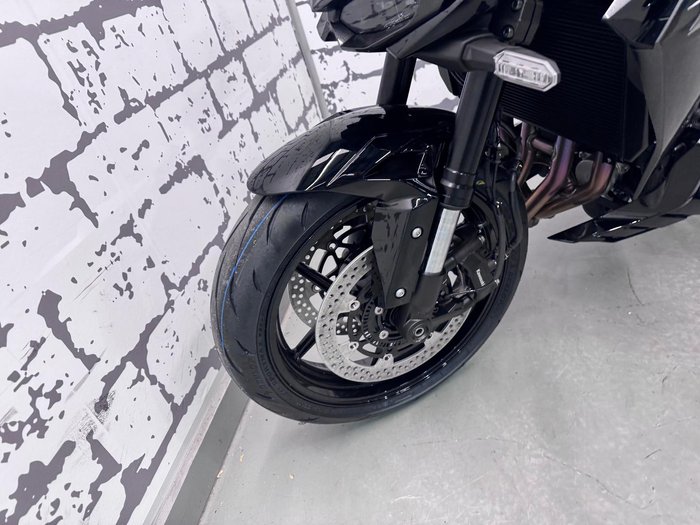 2026 Kawasaki Z1100 Z Black