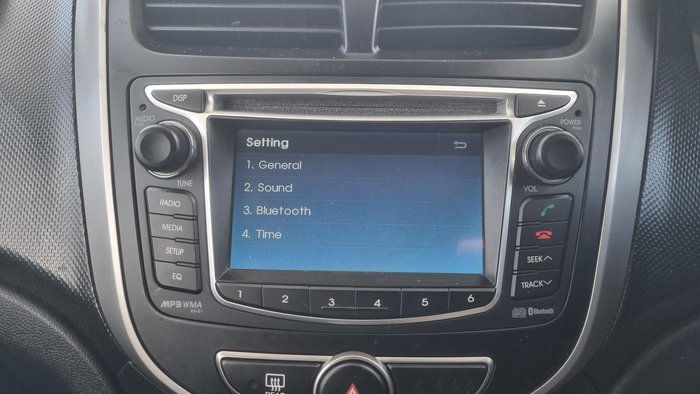 2015 Hyundai Accent Active