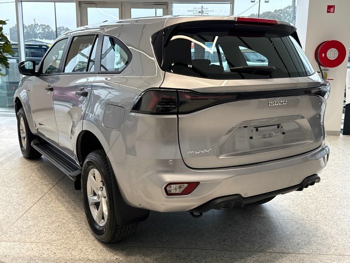 2026 Isuzu MU-X LS-M