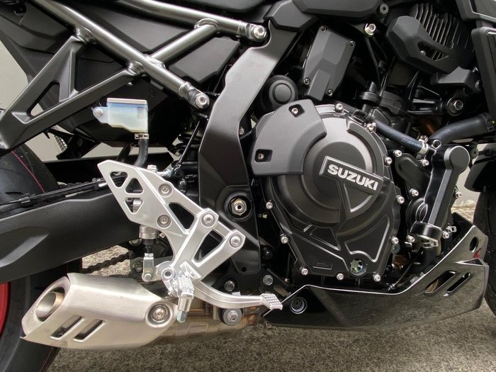 2026 Suzuki GSX-8TT