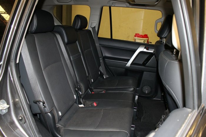 2021 Toyota Landcruiser Prado