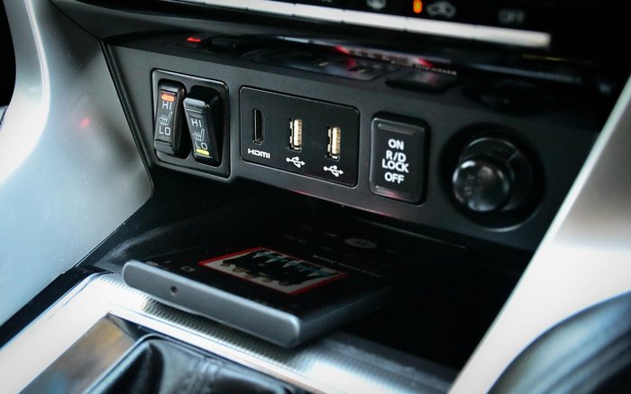 2021 Mitsubishi Pajero Sport Exceed