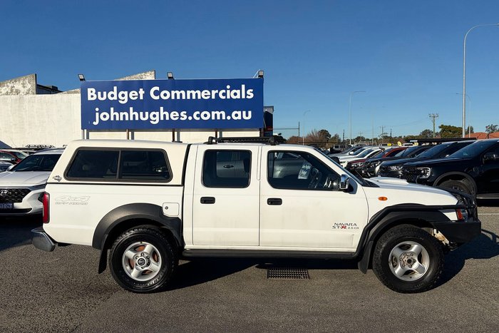 2015 Nissan Navara ST-R