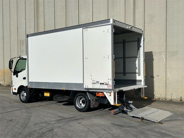 2021 Hino 300 Series
