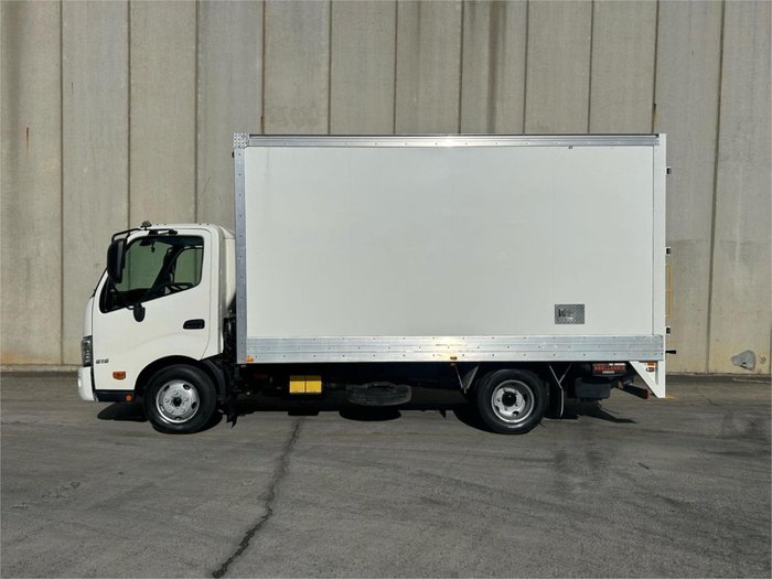 2021 Hino 300 Series