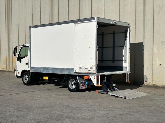 2021 Hino 300 Series