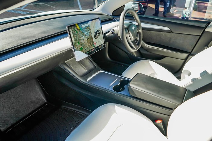 2021 Tesla Model 3 Long Range