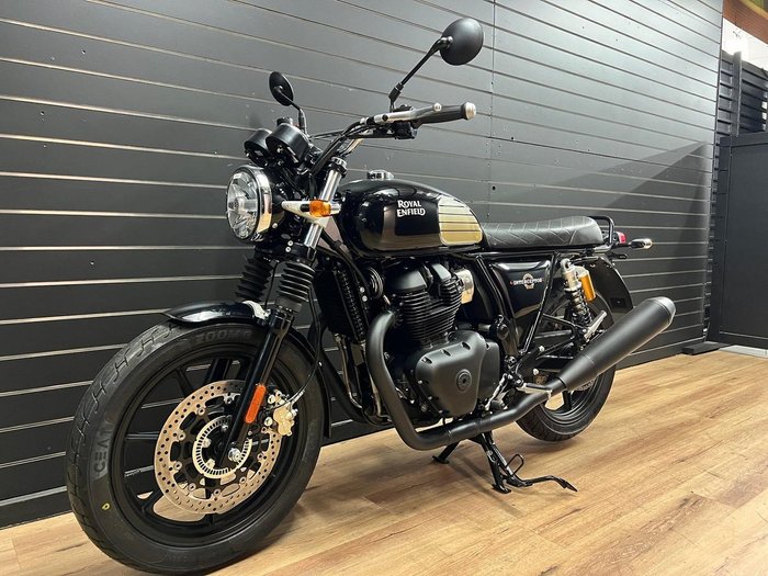 2026 Royal Enfield INTERCEPTOR 650 E5 CLASSIC Black