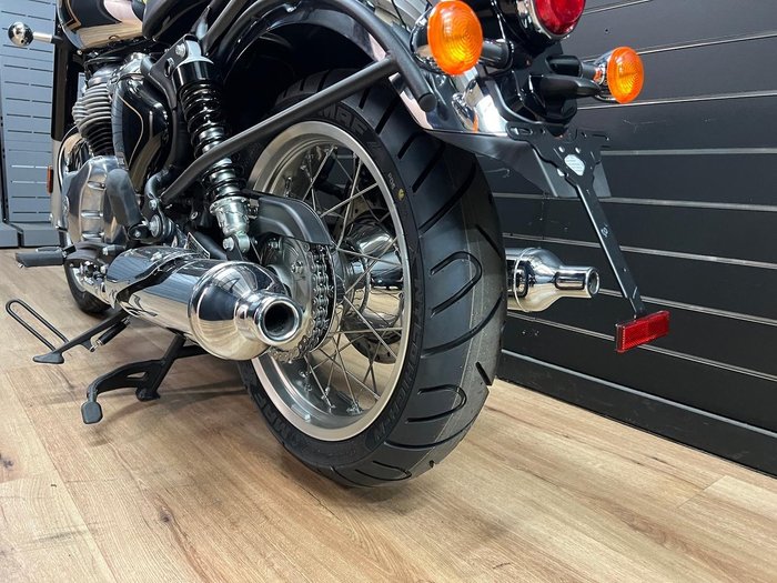 2026 Royal Enfield CLASSIC 650 Black