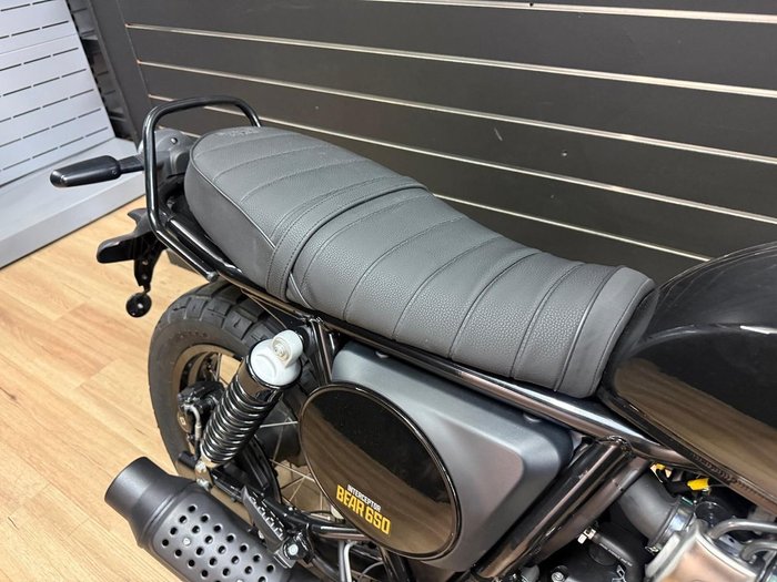 2026 Royal Enfield BEAR 650 Black
