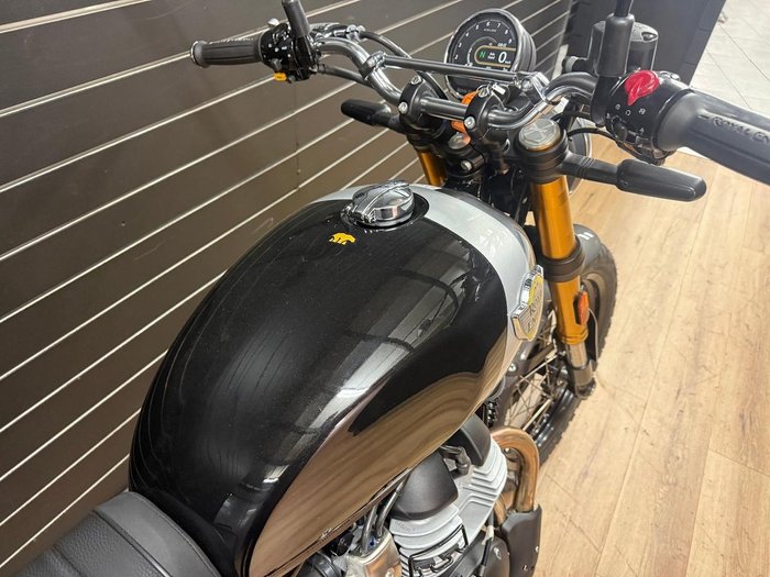 2026 Royal Enfield BEAR 650 Black