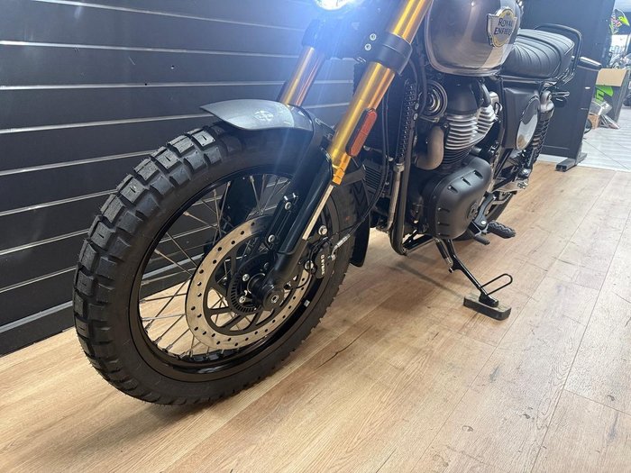 2026 Royal Enfield BEAR 650 Black