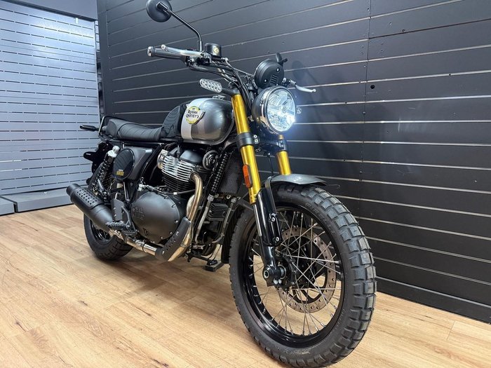 2026 Royal Enfield BEAR 650 Black