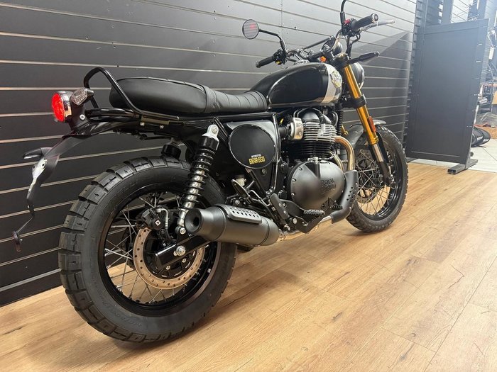 2026 Royal Enfield BEAR 650 Black