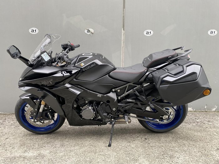 2026 Suzuki GSX-S1000 GT+